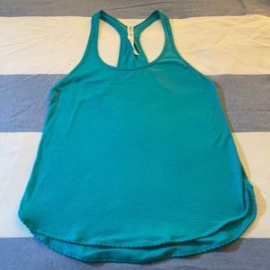 Women’s Lululemon Tank